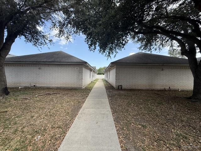 Multi-family home at 1817 Tierra Dulce Drive, Edinburg, Texas