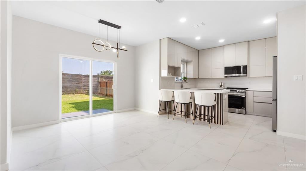 Photo 7 of 2209 Corales Street