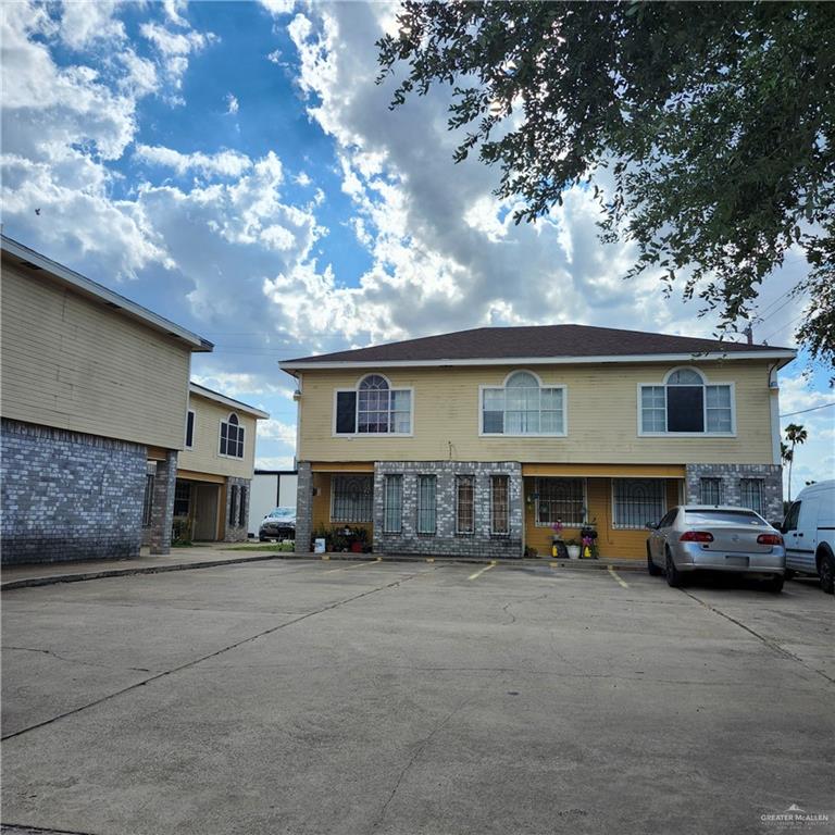 Multi-family home at 417 28th Street, McAllen, Texas