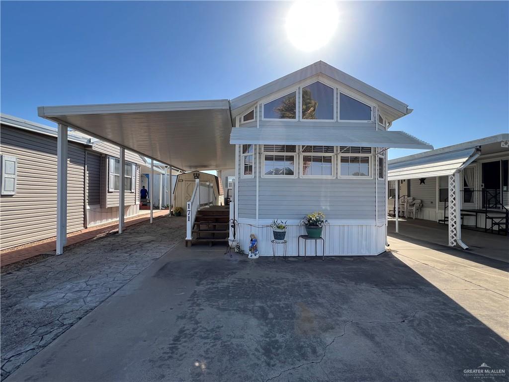 Single Family home at 171 Tranquility Lane, Donna, Texas