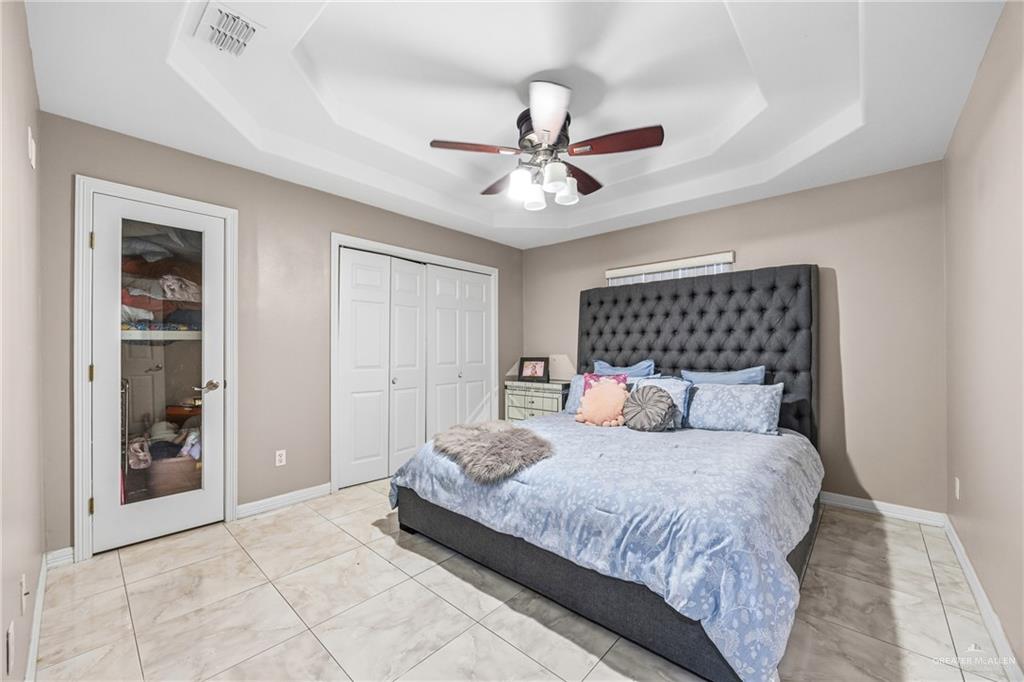 Photo 14 of 1600 Platinum Street