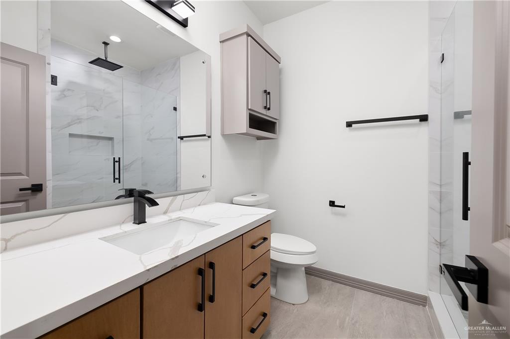 Photo 17 of 3916 Zenker Avenue