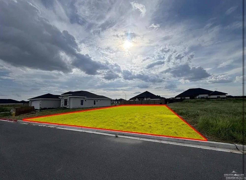 Land home at 2910 Dhalia Drive, San Juan, Texas