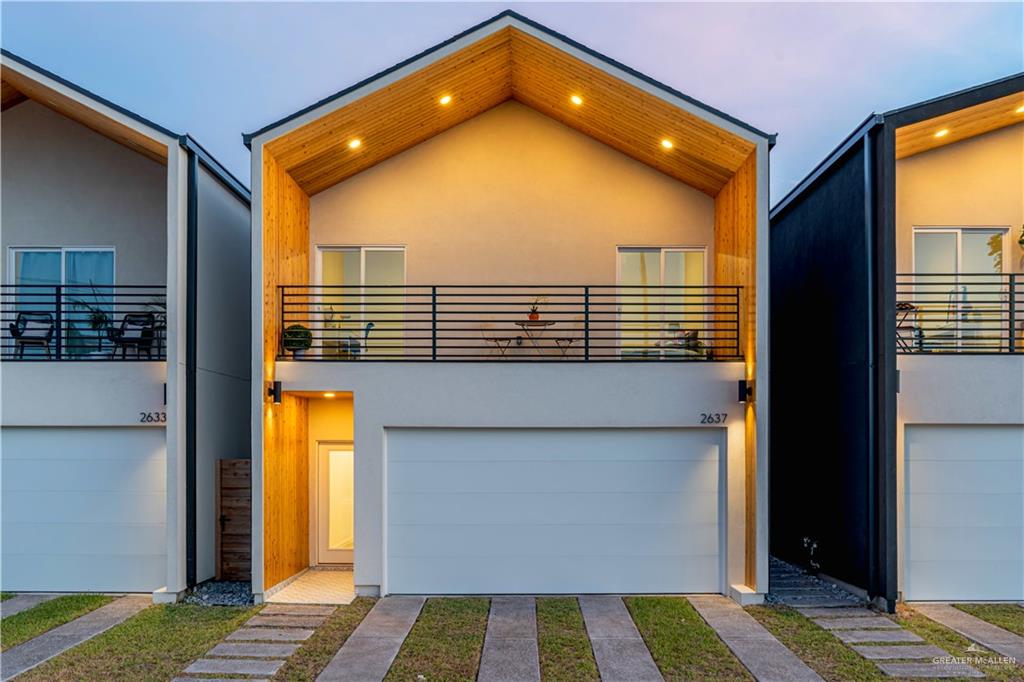 Townhome home at 2637 Warbler Avenue, McAllen, Texas